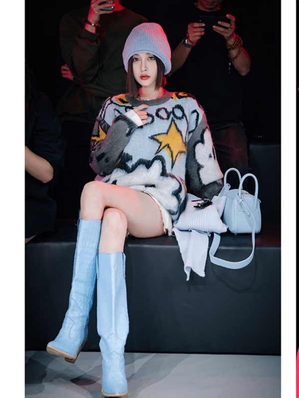 摘星日記一百分可愛的圓領慵懶星星字母塗鴉毛衣女