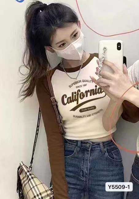 秋季新款韓版時尚圓領字母印花插肩袖顯瘦長袖上衣女