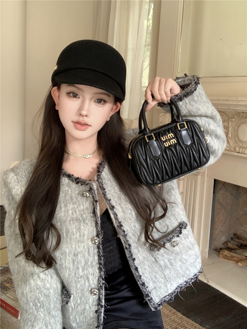 實拍秋冬復古灰色小香風外套羽絨服內里毛呢上衣女