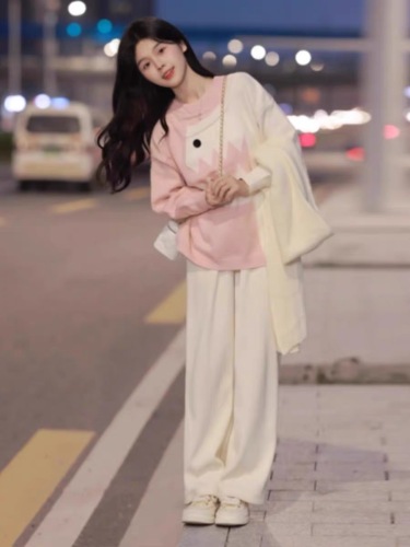 Pink Dopamine Girl Autumn  New Pure and Sweet Style Knitted Sweater Top with a Unique Tea-like Atmosphere