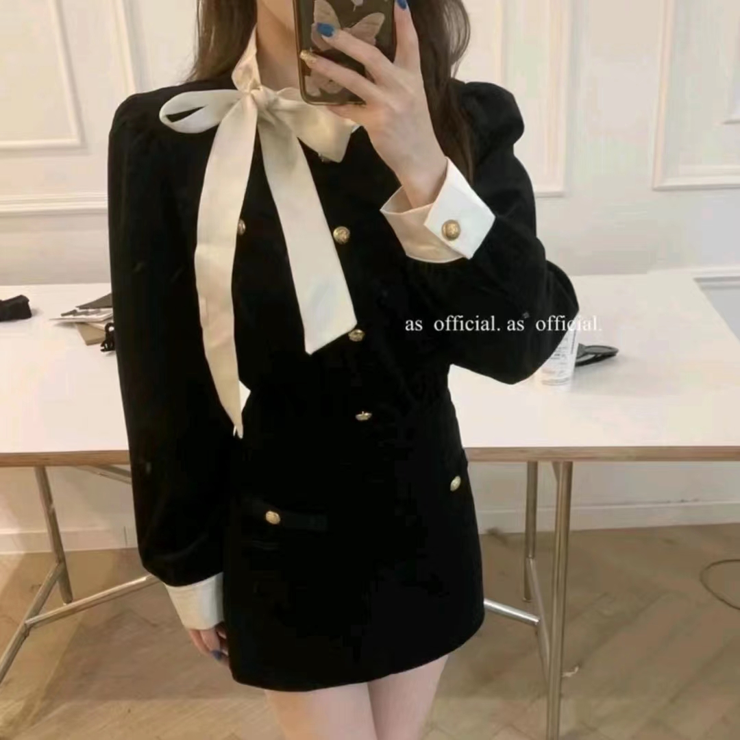 JIAJIA小香系帶蝴蝶結兩件套套裝