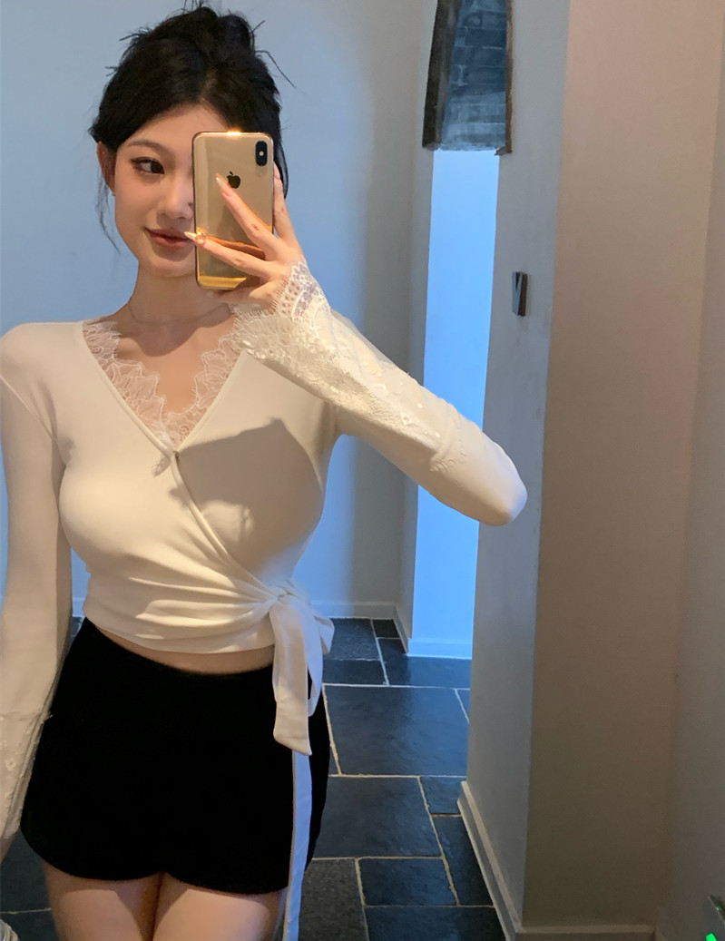 實拍 秋冬純欲辣妹性感V領短款蕾絲拼接綁帶打底衫長袖T恤