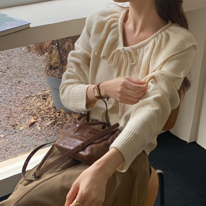 白色針織衫女2023新款秋冬軟糯毛衣內搭高級感超好看今年流行