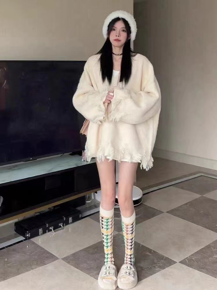 法式復古V領毛邊流蘇設計感毛衣女秋冬慵懶風韓版寬鬆顯瘦針織衫