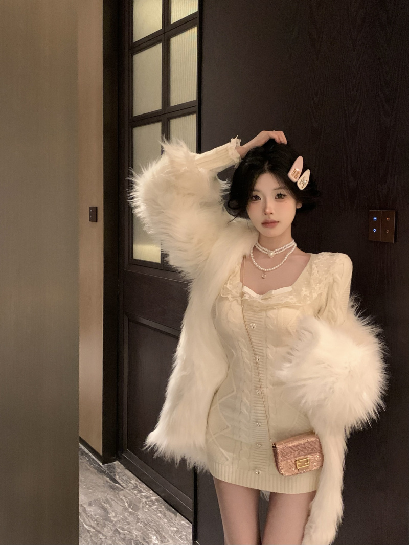 實拍~蕾絲花邊領厚實重工純欲針織修身打底毛衣裙
