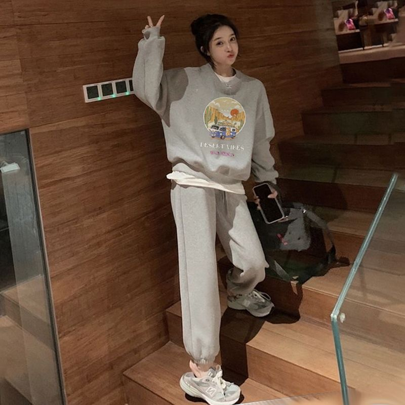 套裝女休閒時尚純欲風顯高顯瘦設計寬鬆衛衣束腳褲兩件套