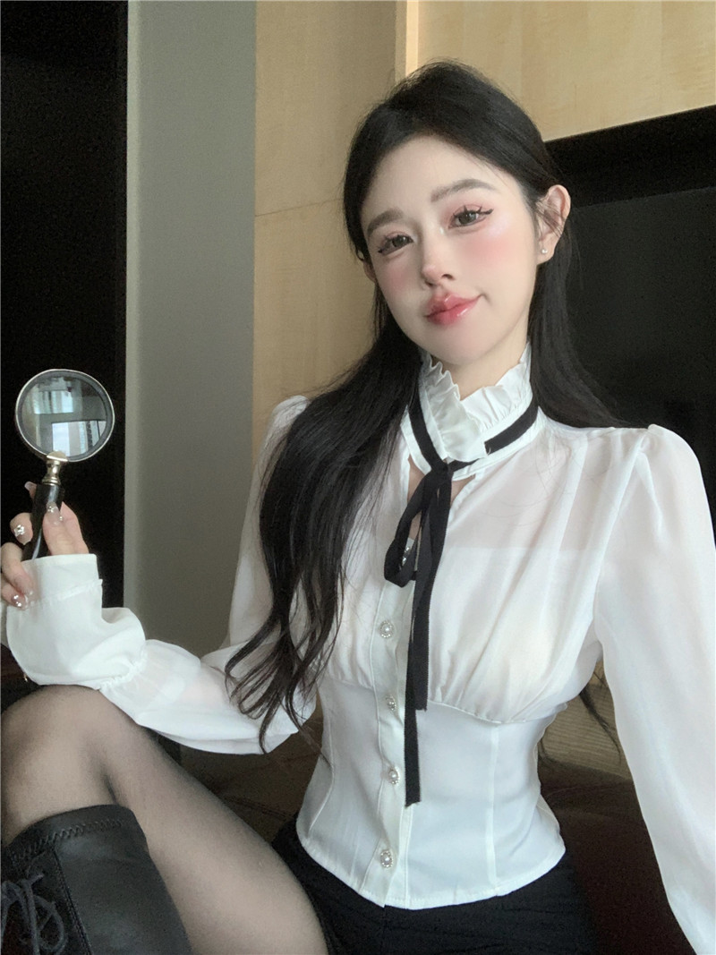 實拍  2023新款法式木耳邊立領系帶收腰顯瘦 喇叭袖襯衣