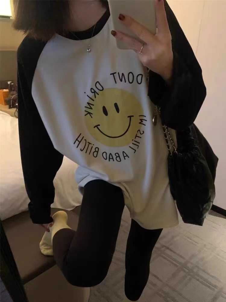 Smiling face raglan sleeves thickened brushed T-shirt for women European station autumn and winter 2023 new women's mid-length bottoming shirt trendy