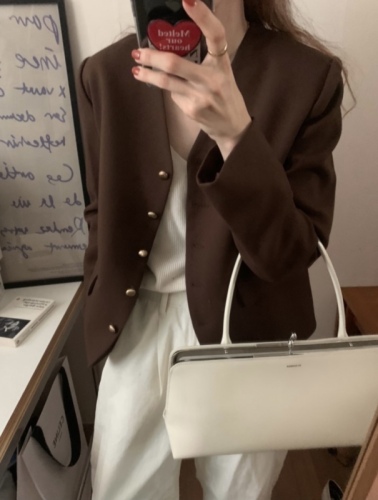 Korean chic autumn and winter new retro niche V-neck metal button casual dark brown short suit jacket for women