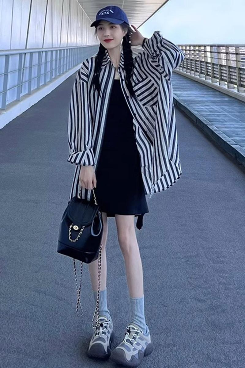 2023新款長袖條紋襯衫秋季少女設計感小眾慵懶百搭外穿襯衣