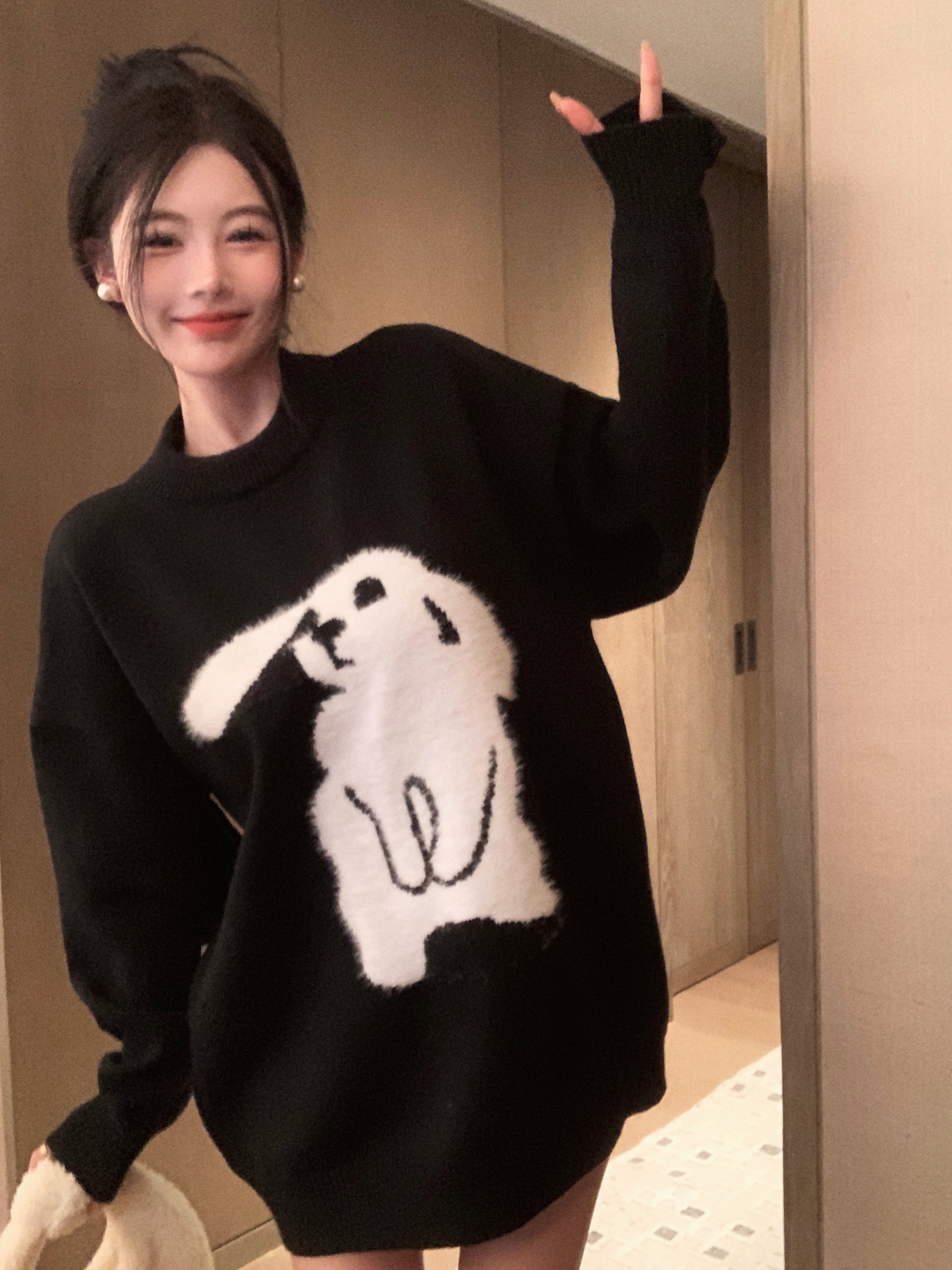 實拍~紅色毛茸茸兔子可愛卡通毛衣網紅慵懶風針織毛衣