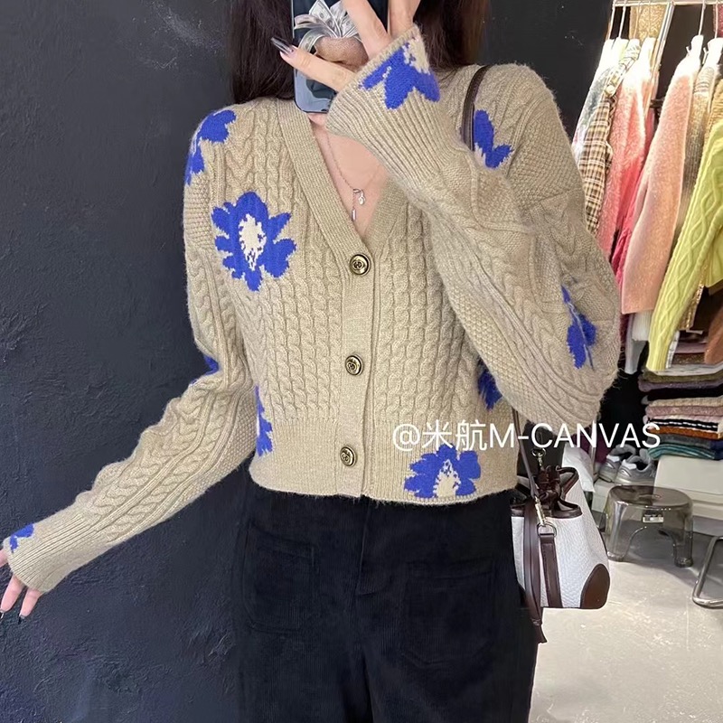 秋冬款韓版寬鬆慵懶風v領麻花針織開衫女短款毛衣外套上衣