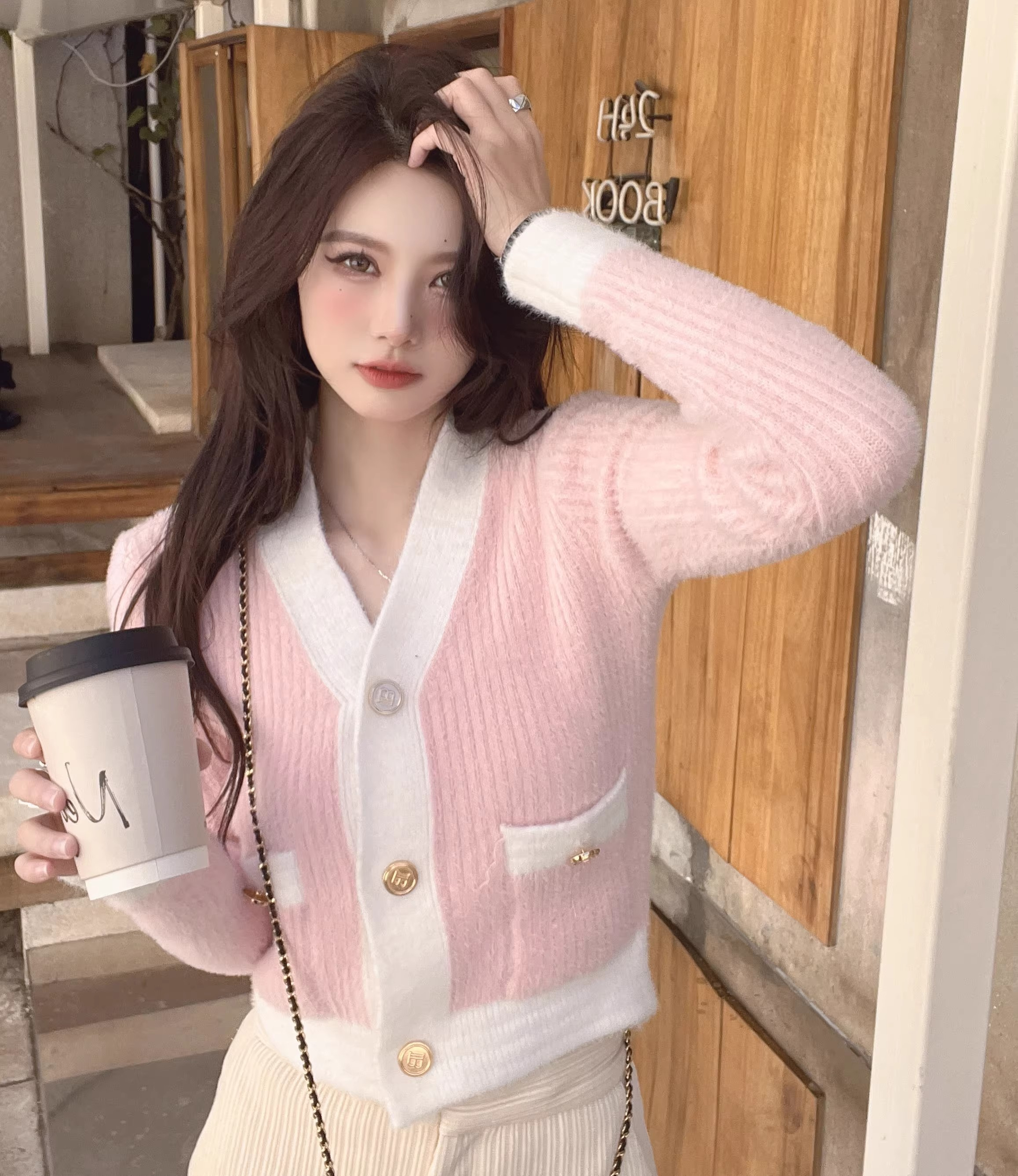 Korean chic sweet knitted cardigan women's autumn new 2023 foreign style V-neck imitation mink fur splicing sweater