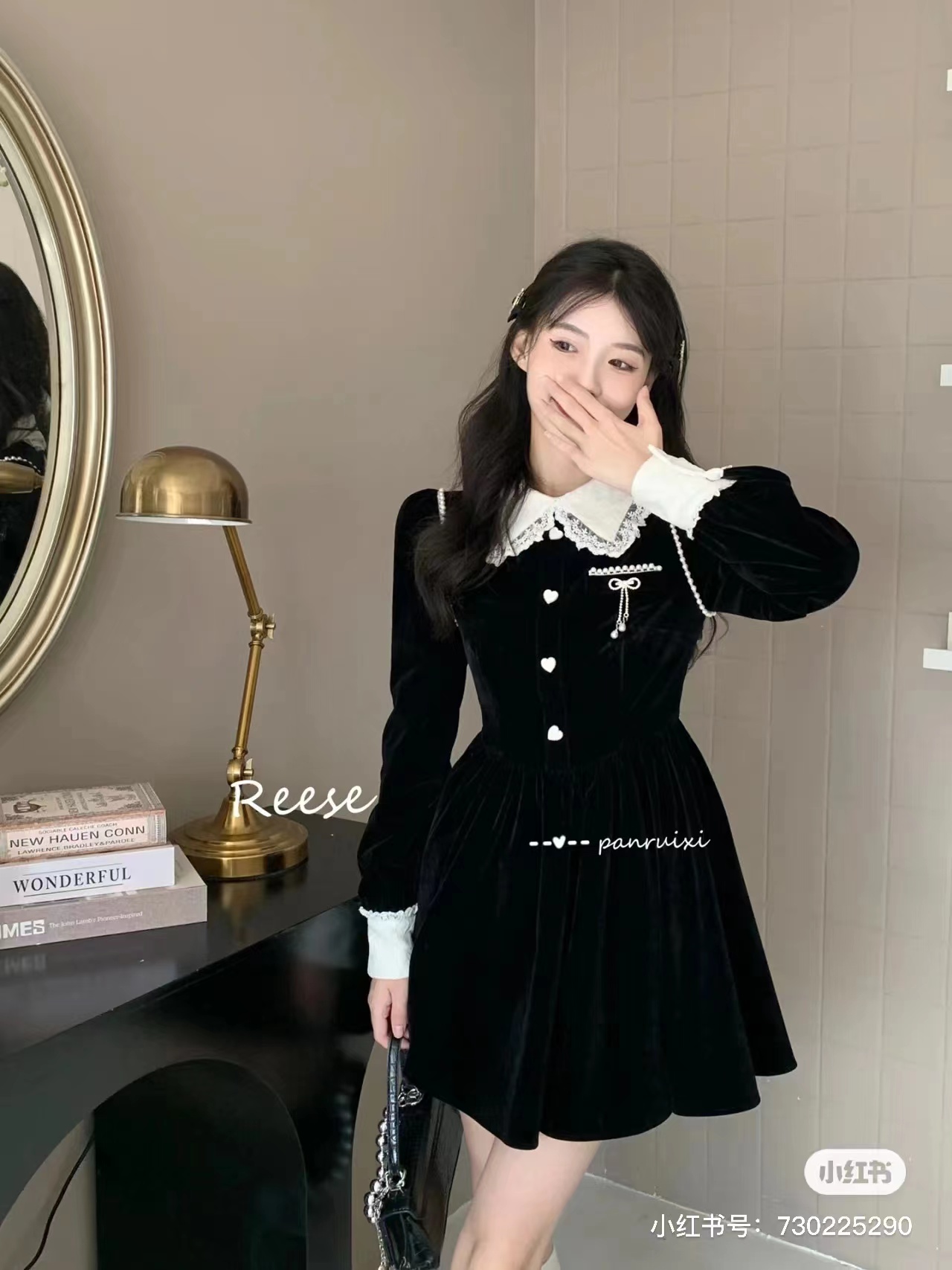 法式赫本風黑色短款連衣裙女2023秋冬新款蕾絲拼接設計收腰蓬蓬裙