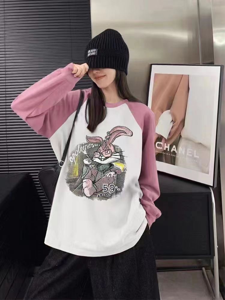 Cartoon rabbit print plus velvet raglan sleeves large version long-sleeved T-shirt for women 2023 autumn and winter new tops for women
