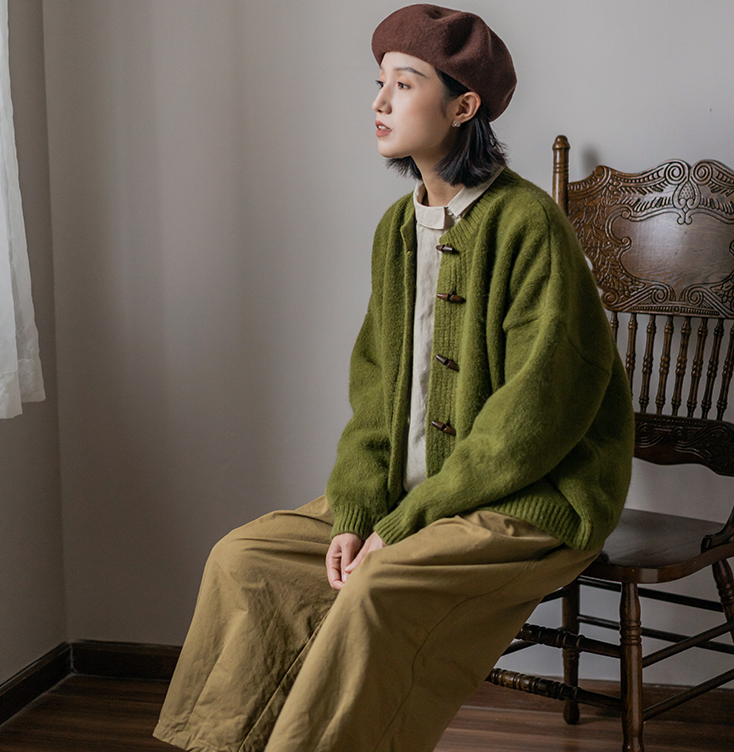 韓國秋冬裝復古牛角扣毛衣開衫外套穿搭慵懶感上衣古苔綠針織上衣