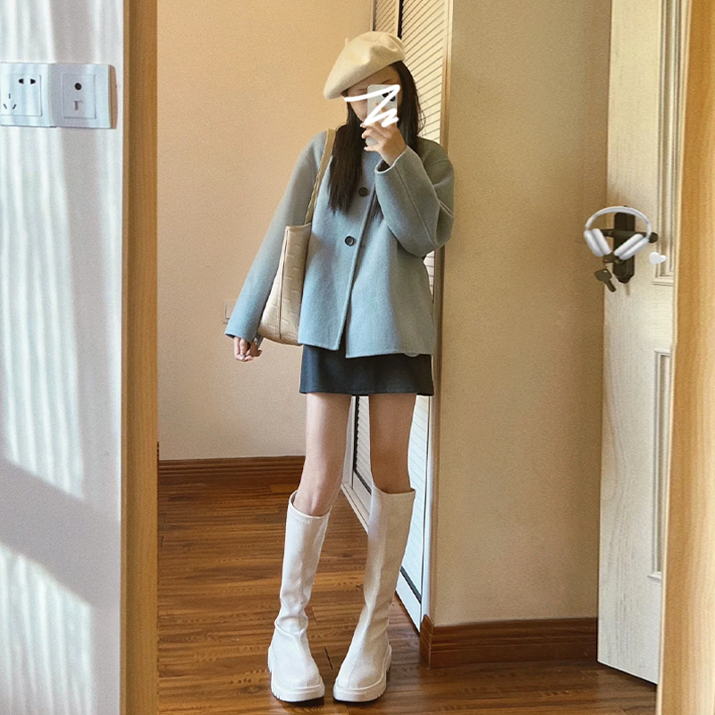 Autumn and winter Xiaoxiang gentle style short woolen coat 2023 new style small high-end coat for women spring and autumn