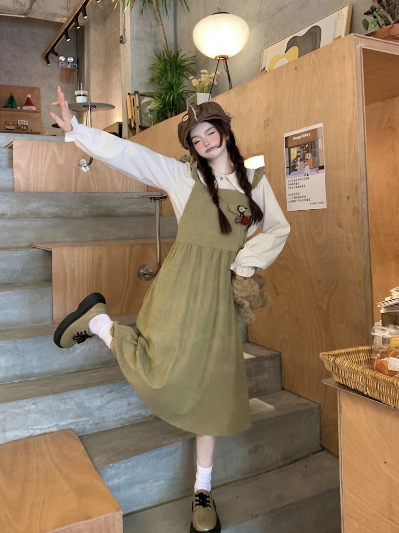 實拍~甜美學院風穿搭秋冬一整套燈芯絨背帶連衣裙兩件套