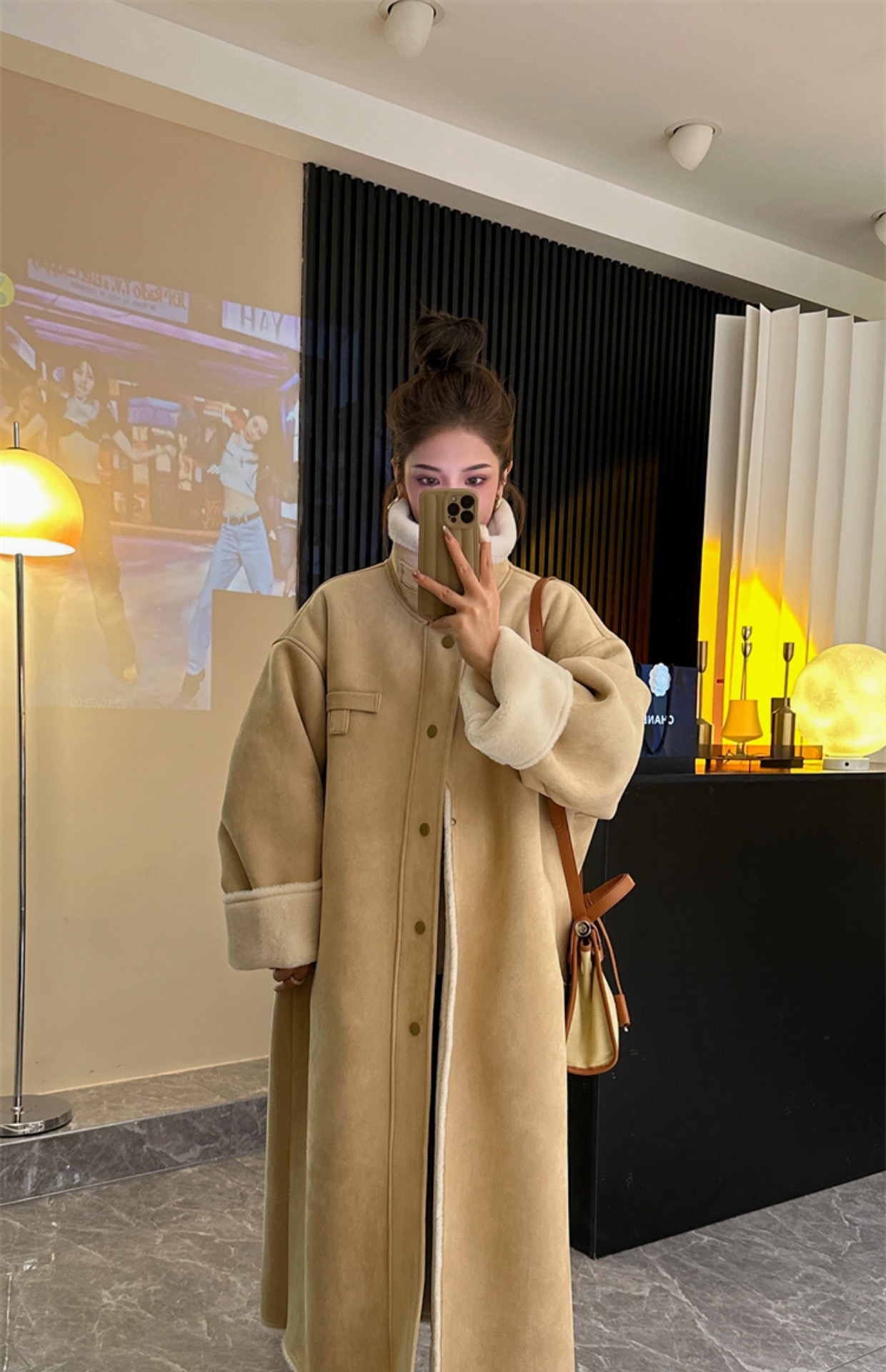 冬季新款寬鬆加厚長款機車服羊羔毛皮毛一體皮草環保外套棉衣女潮