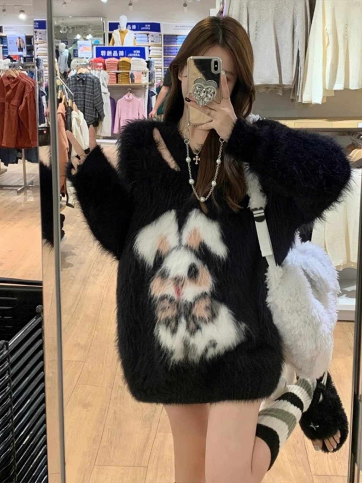 10152023 autumn and winter sexy off-shoulder long-sleeved knitted sweater women's niche design rabbit embroidered pullover top