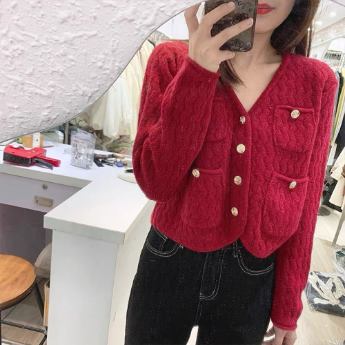 Xiaoxiangfeng Sweater Women's 2023 Spring and Autumn New Red V-neck Short New Year Thickened Knitted Cardigan Jacket
