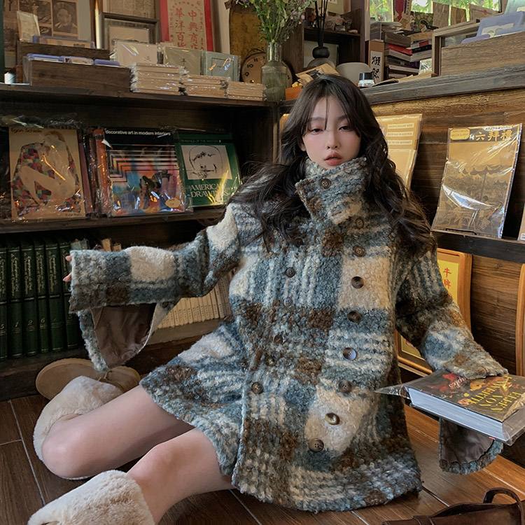 FunnJ Fangji Chuxue Smurf retro design plaid short woolen coat women's thickened woolen coat