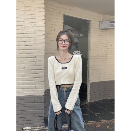 Tmall quality pure lust style short style exposed collarbone long-sleeved sweater for women in autumn slimming high waist strap temperament