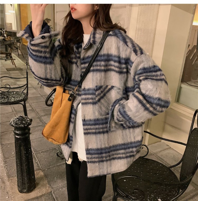 Korean small fragrance style high-end woolen coat for women in autumn and winter small plaid thickened woolen coat