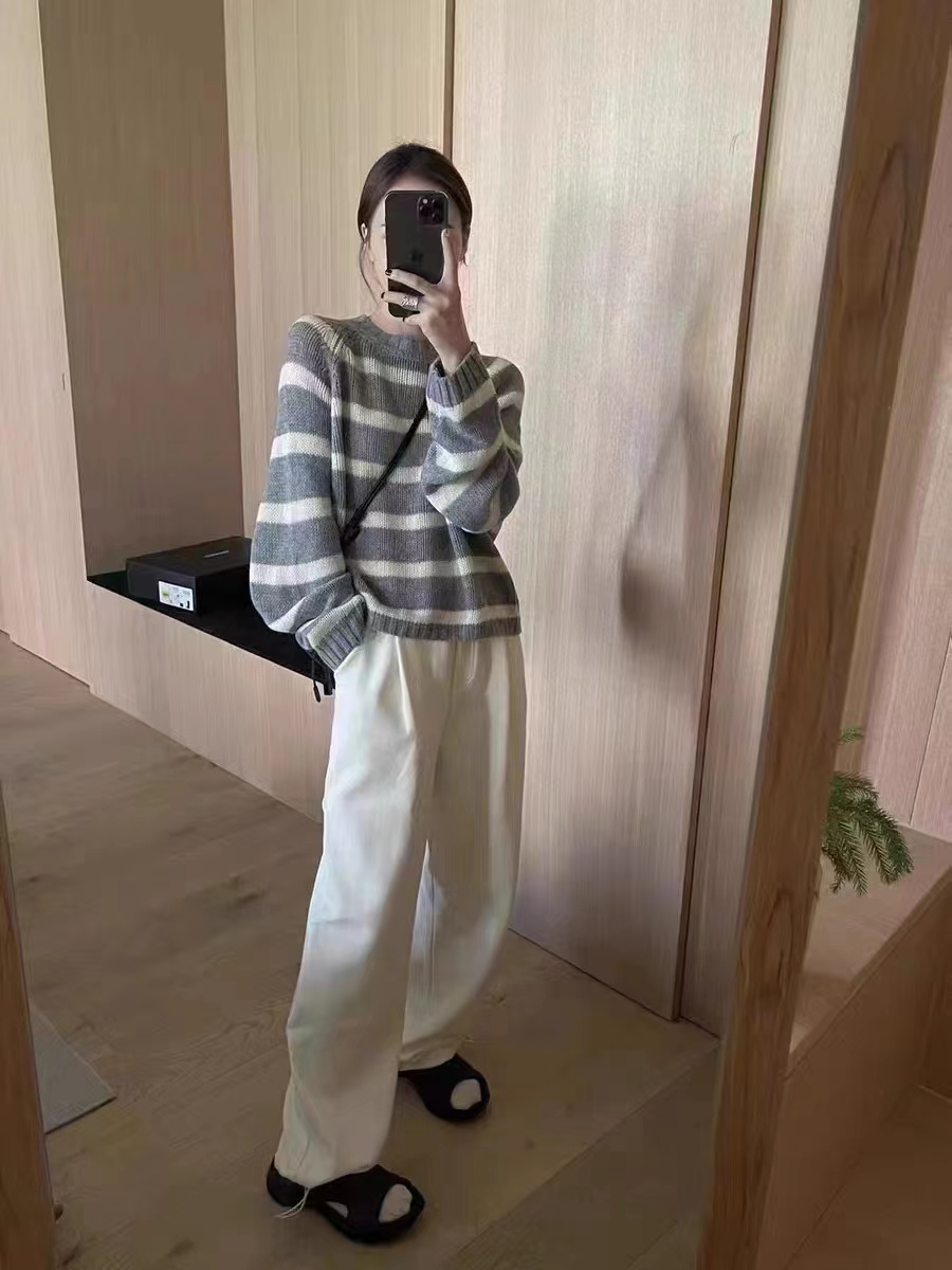 黑白條紋羊毛軟糯圓領套頭毛衣女秋冬新款慵懶風寬鬆百搭針織上衣