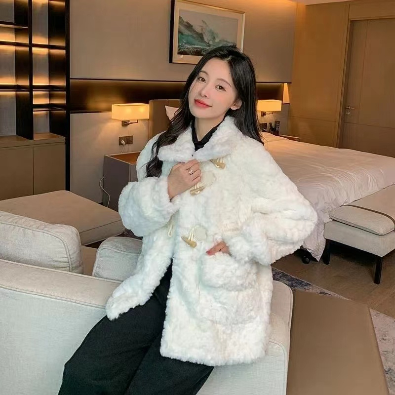Lamb wool coat for women winter warm plush fur all-in-one imitation rex rabbit fur casual and environmentally friendly fur coat
