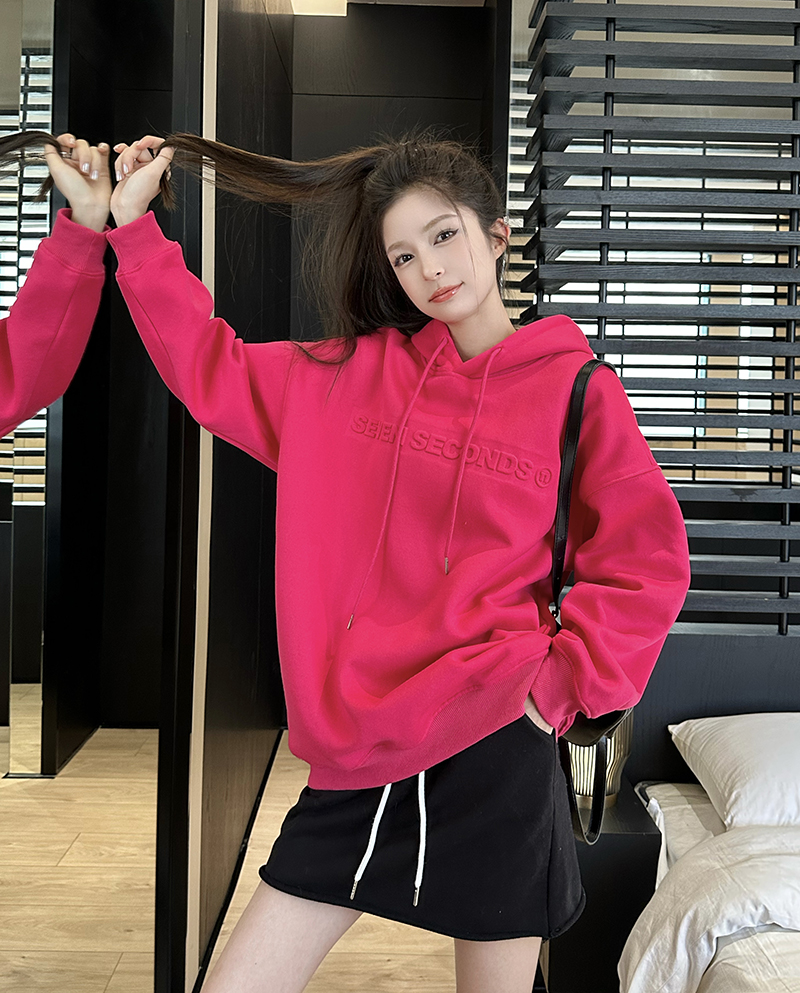 實拍  韓版chic連帽套頭衛衣女立體字母壓花復古上衣