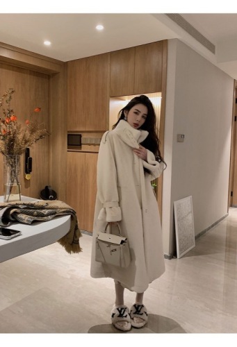Qiu Rouyao fur one-piece long style loose slimming warm and high-end small woolen cotton coat for women