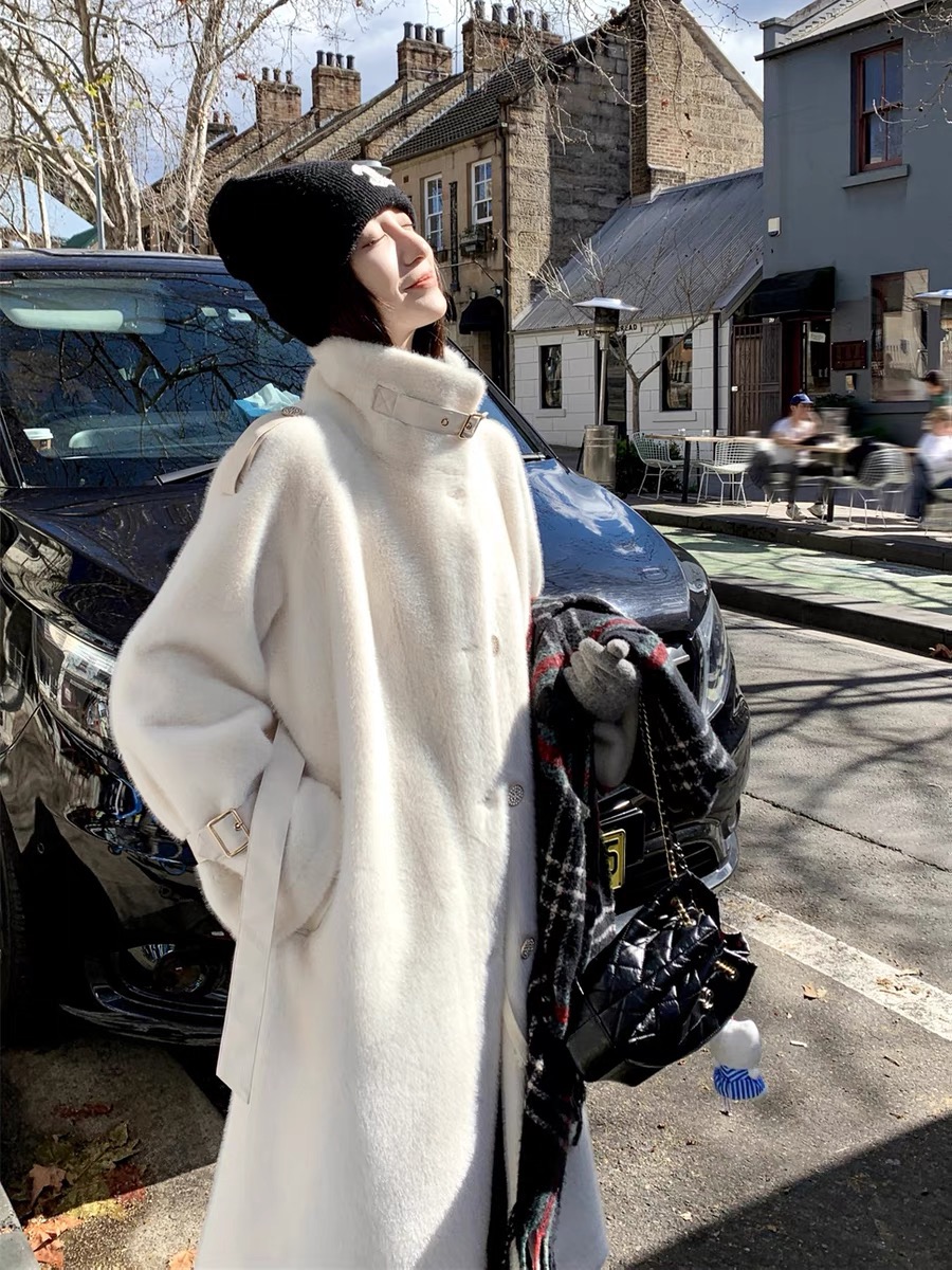 Qiu Rouyao fur one-piece long style loose slimming warm and high-end small woolen cotton coat for women