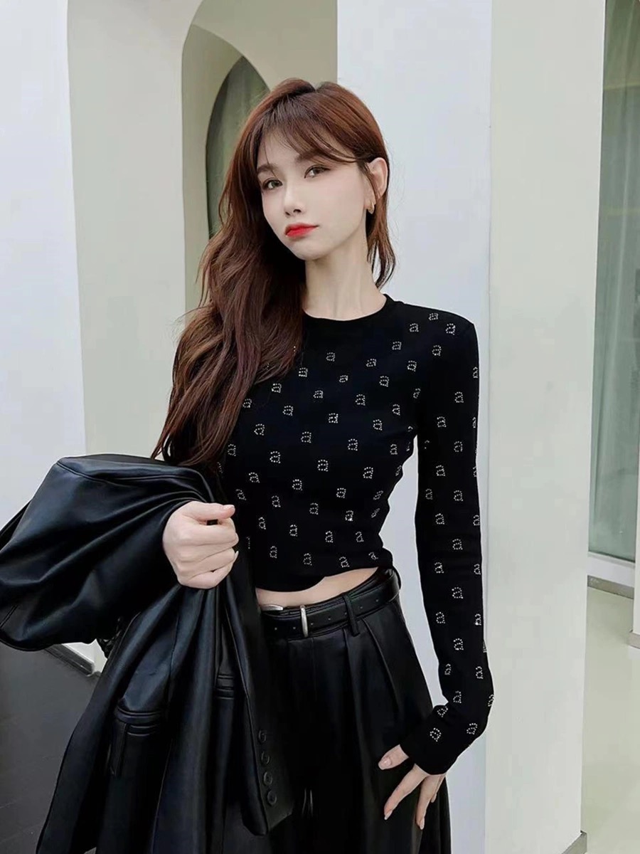 2023 Internet celebrity same style letter hot diamond design heavy industry hot girl shoulder pad long sleeve plus velvet bottoming T-shirt
