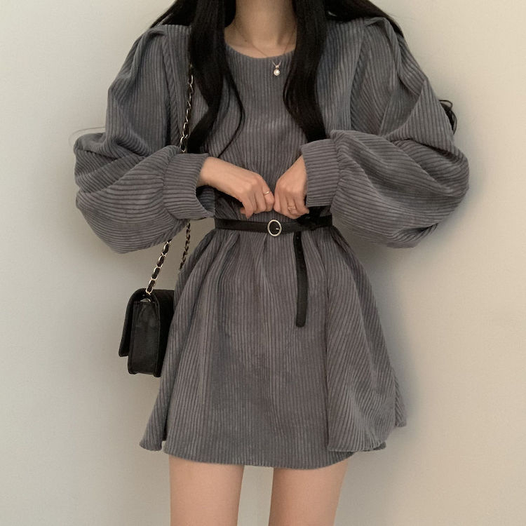 秋冬新款高冷范女裝氣質純欲風法式設計感小眾燈芯絨連衣裙子