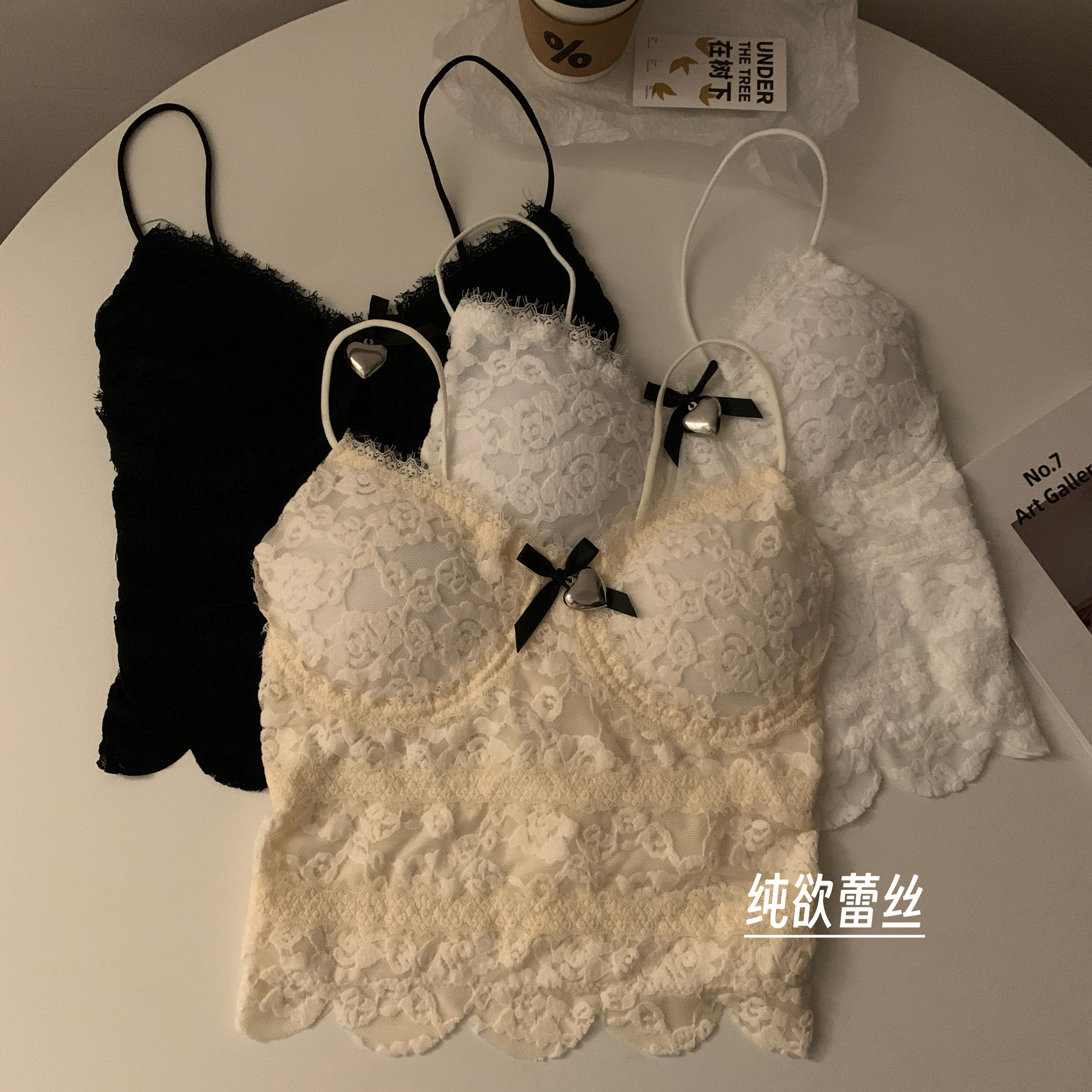 Actual shot~Autumn and winter love lace camisole for women with breast pads and short bottoming top for women