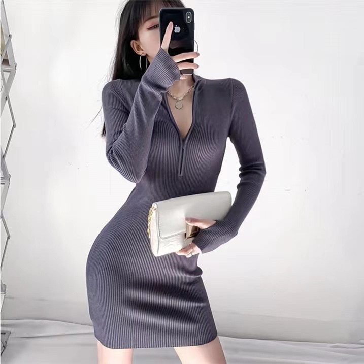 辣妹拉鏈半高領打底針織連衣裙女秋冬新款修身緊身包臀毛衣短裙子