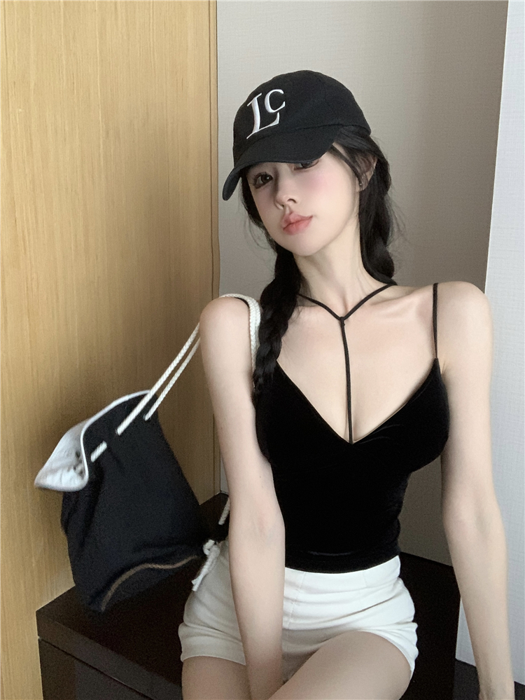 實拍~ 蠢欲辣妹性感純色掛脖帶胸墊美背內搭絲絨背心吊帶上衣