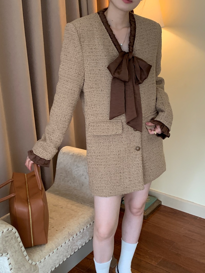 Real shot French retro high-end sense small fragrant pleated v-neck tie bow petite suit skirt jacket