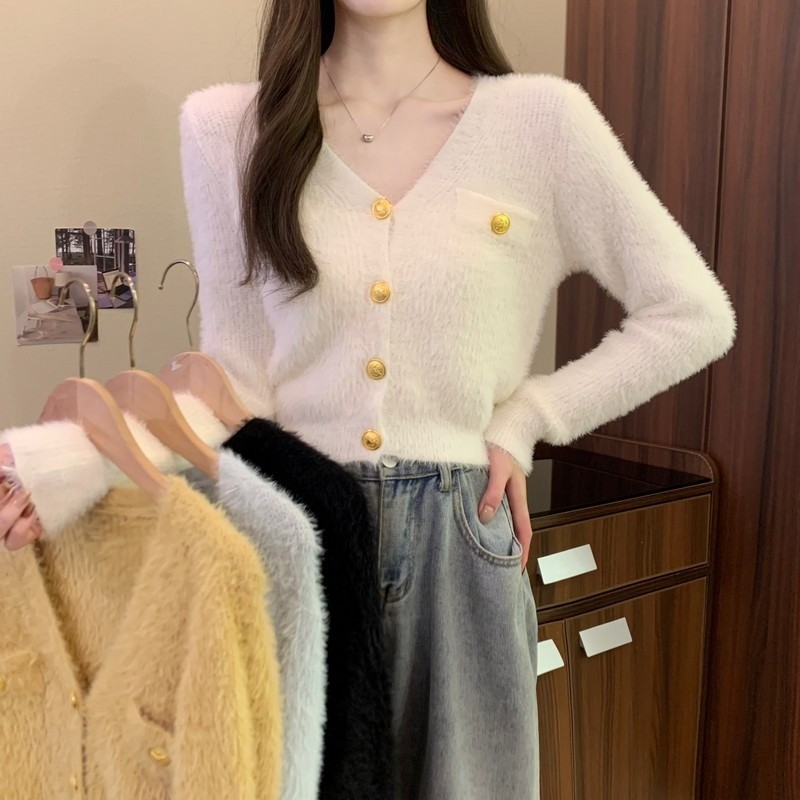溫柔風軟糯白色v領毛衣女秋冬短款加厚保暖長袖針織開衫外套上衣