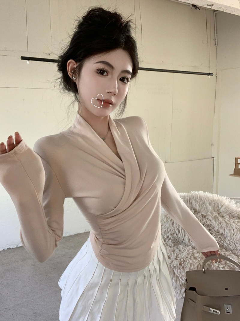 實拍純欲風設計感V領交叉長袖T恤女修身顯瘦內搭加絨打底衫