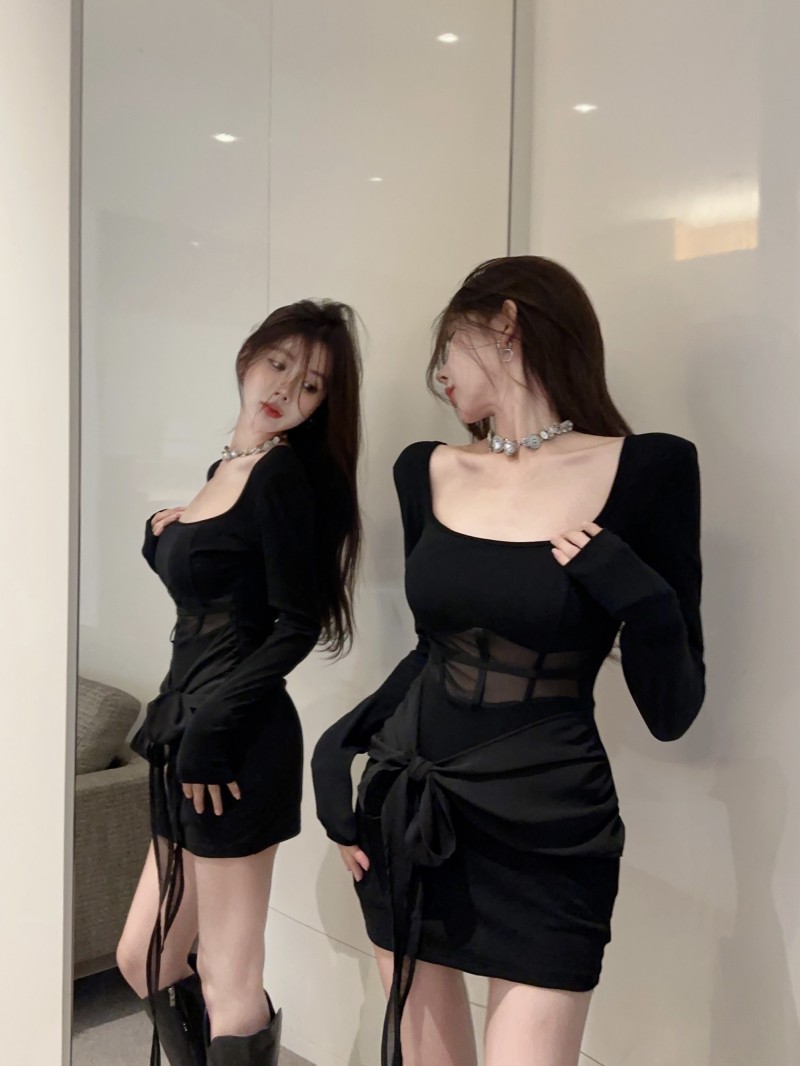實拍~辣妹黑色長袖方領修身透視網紗露腰遮肚腩性感百搭連衣裙女