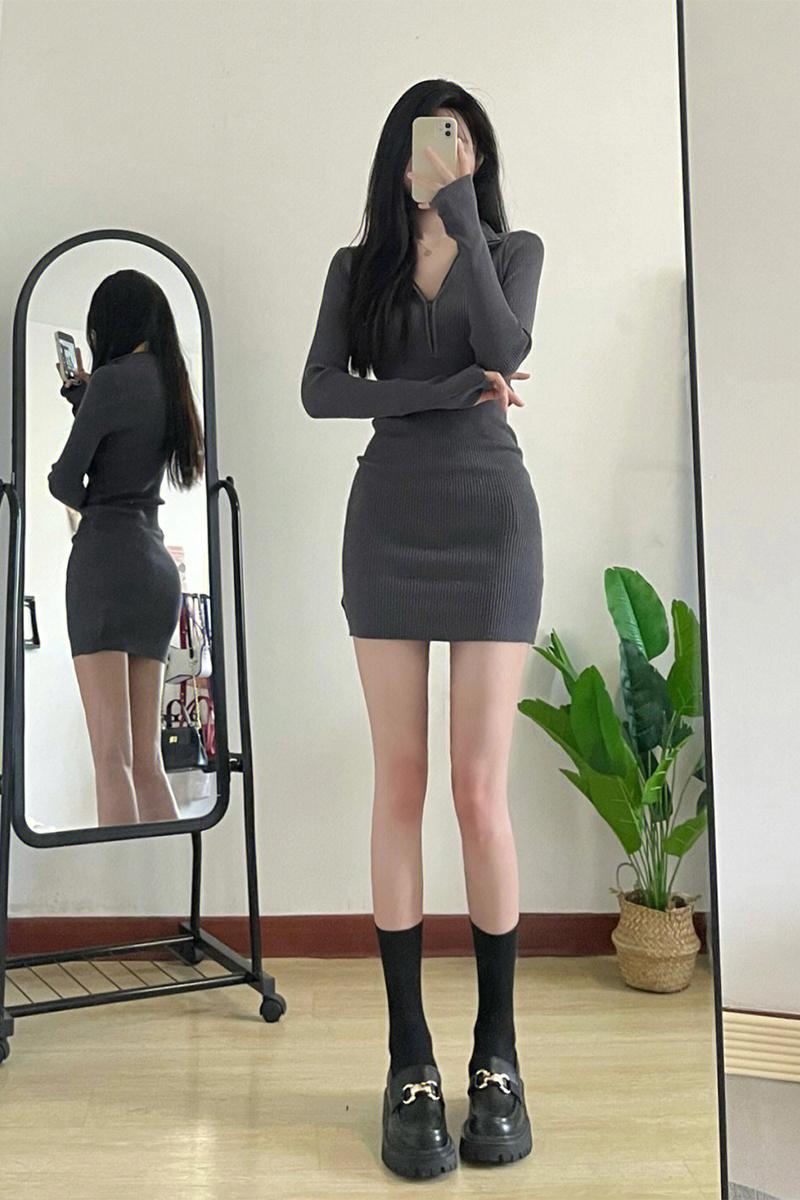 包臀裙2023新款辣妹連衣裙子長袖秋冬季御姐女裝緊身黑色短裙修身