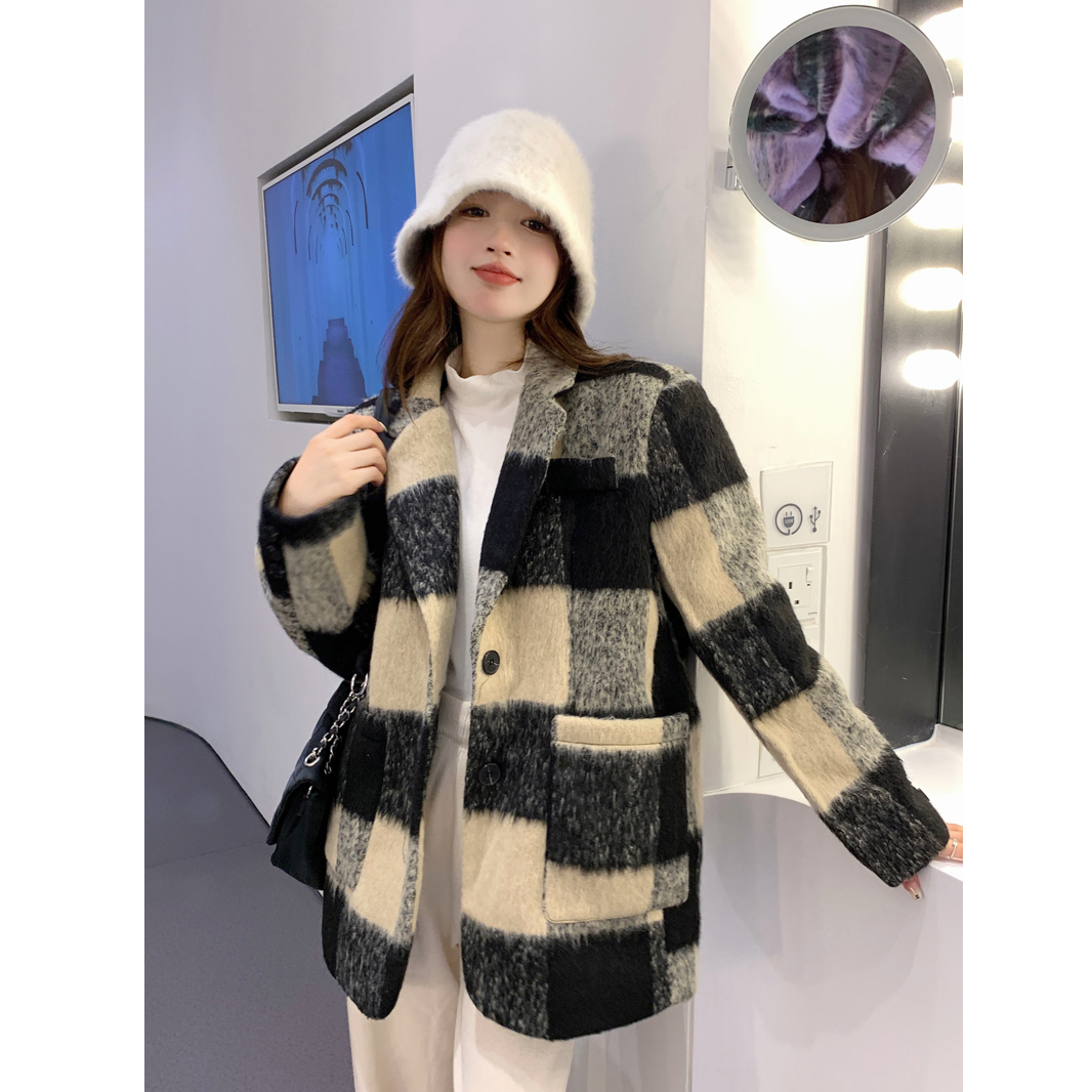 Korean plaid woolen blazer women's autumn and winter mid-length Hepburn style loose temperament thickened woolen coat