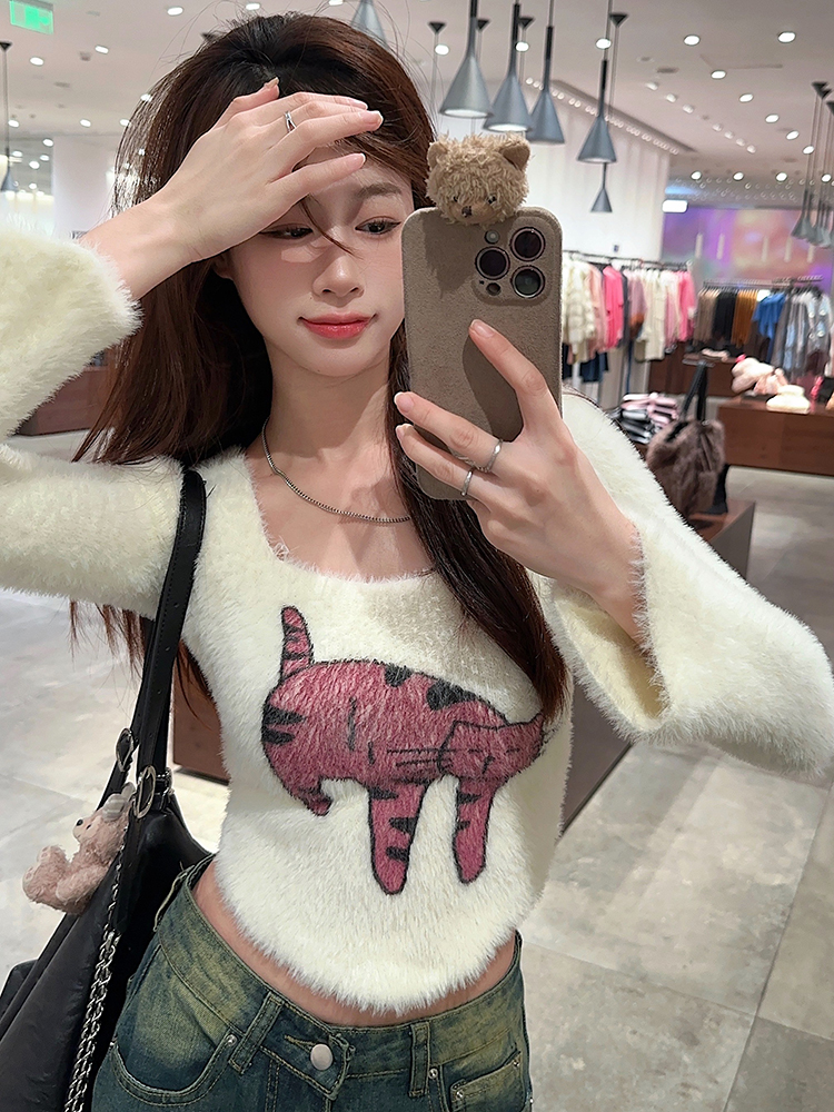 Original~real shot~sweet and cool style trumpet sleeve niche imitation mink fur printed sweater