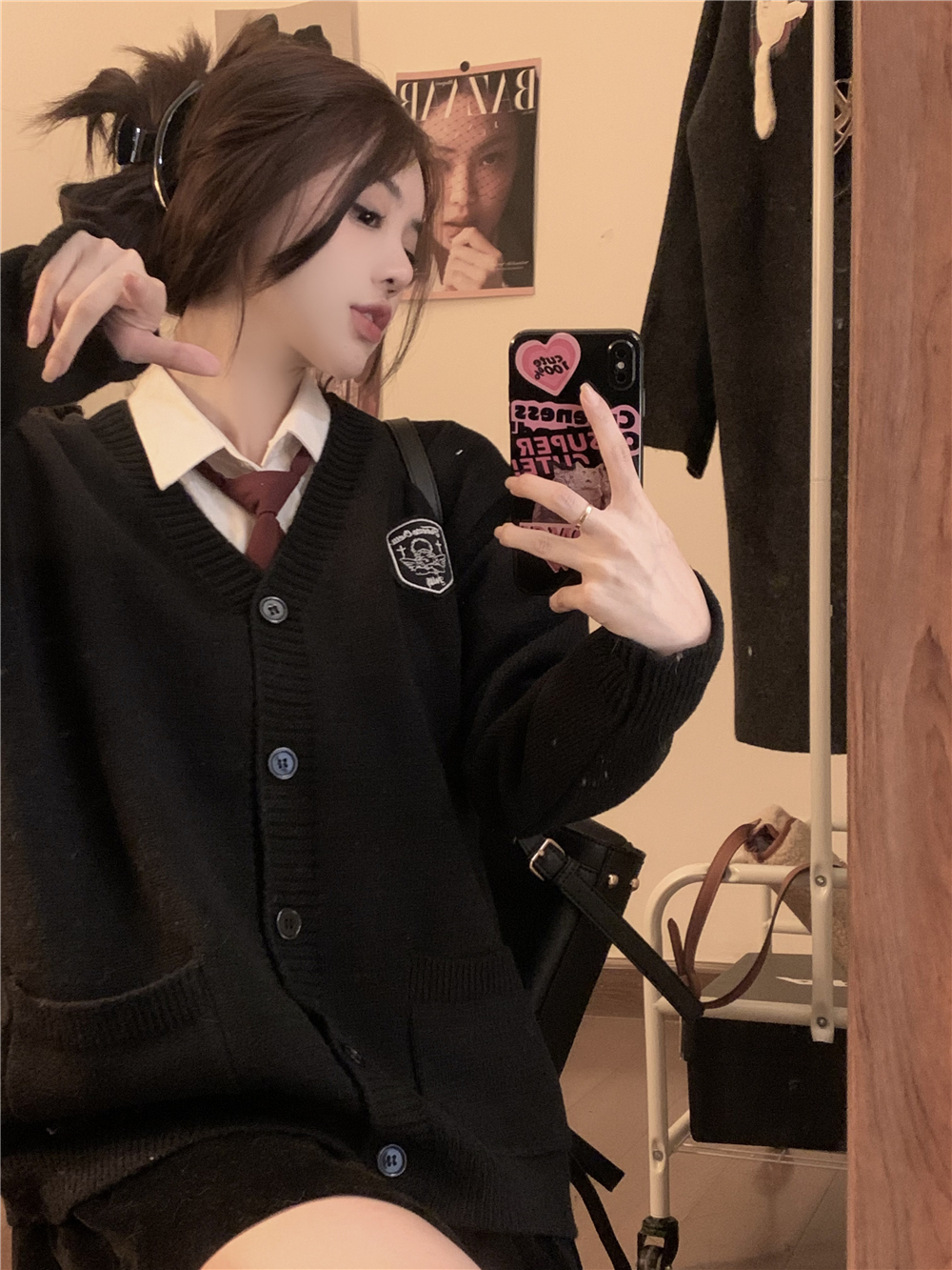 College style v-neck black sweater jacket for women autumn and winter new style lazy loose jk knitted cardigan mid-length top