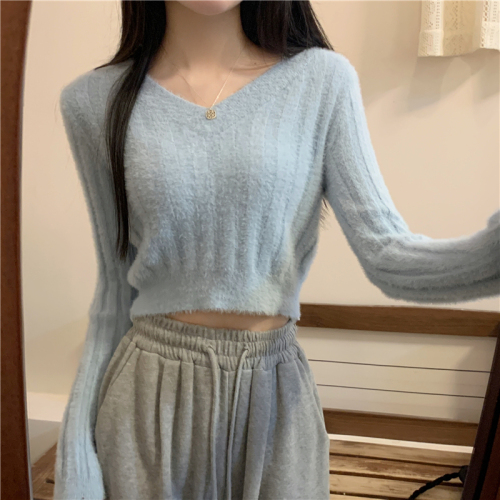 Real shot of autumn and winter new soft and waxy imitation mink long-sleeved short knitted sweater for women