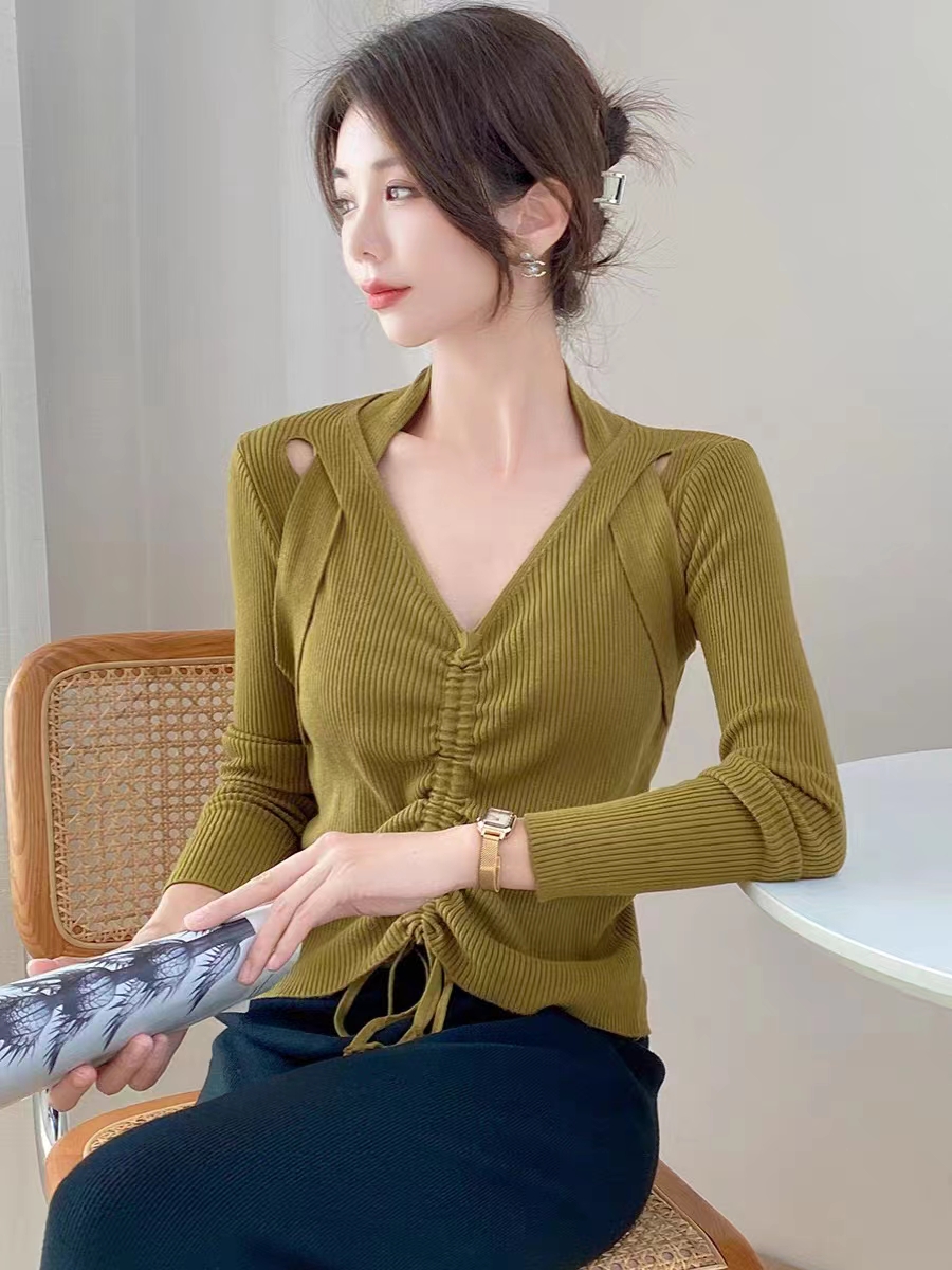 Fashionable V-neck drawstring sweater for women 2023 autumn and winter new slim sweater bottoming shirt with tight top trendy