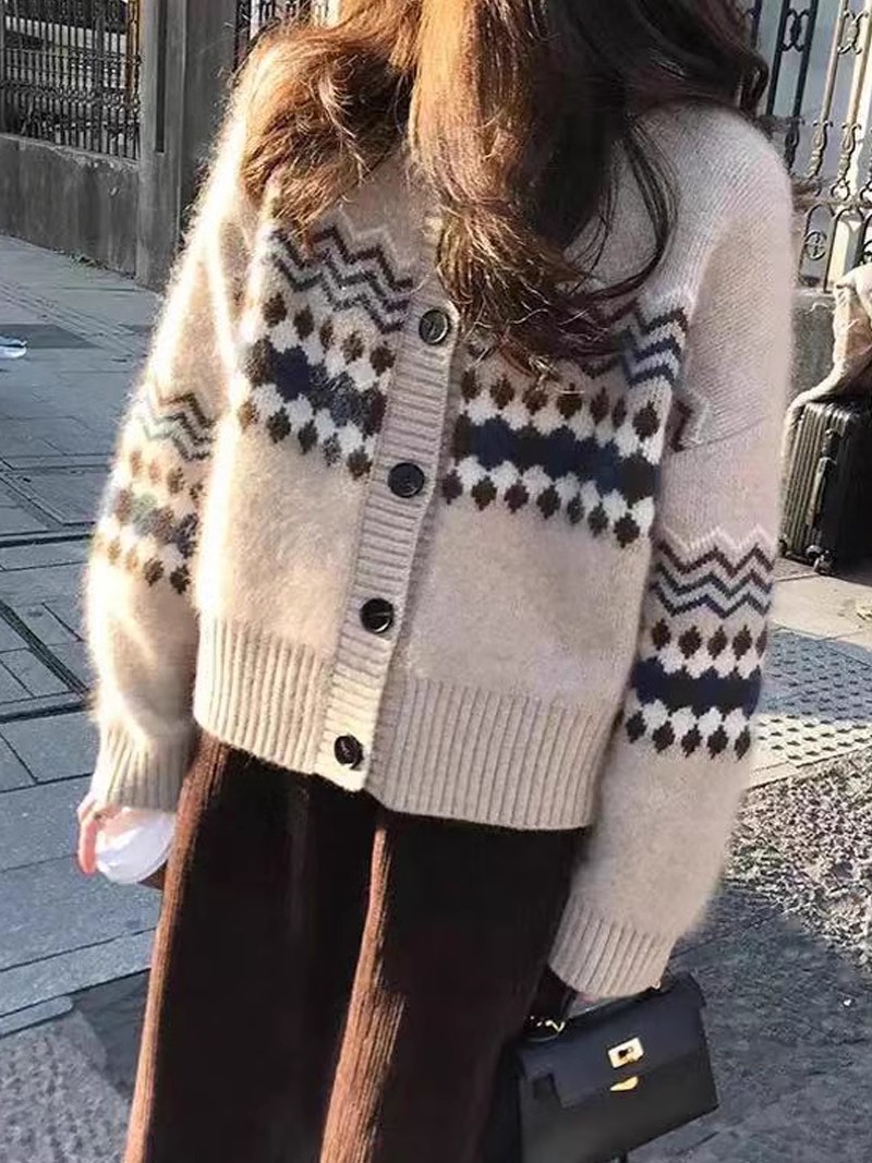 2023 New Gentle Lazy Style Sweater Cardigan Women's Jacket Spring and Autumn Thickened Bottoming Sweater