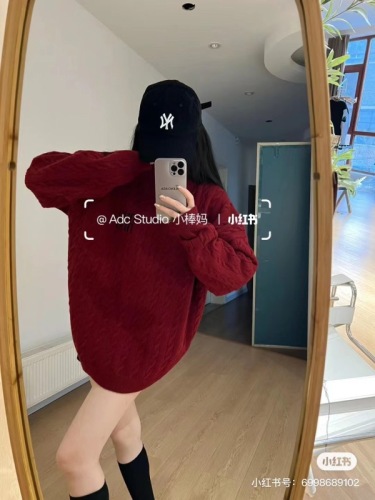  Autumn and Winter New Commuting Style Simple Embroidered Pullover Twist Sweater Knitted Long Sleeve Women's Loose and Versatile